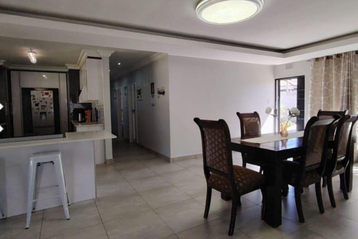 Solar-Powered Serenity with Ample Parking & Pool! - Photo 3