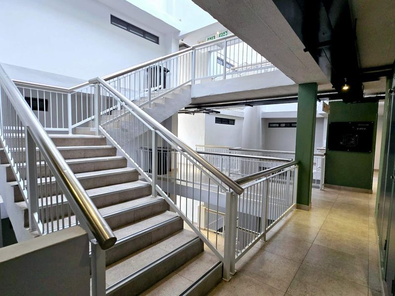 Modern Studio Apartment with Premium Lifestyle Amenities - Photo 10