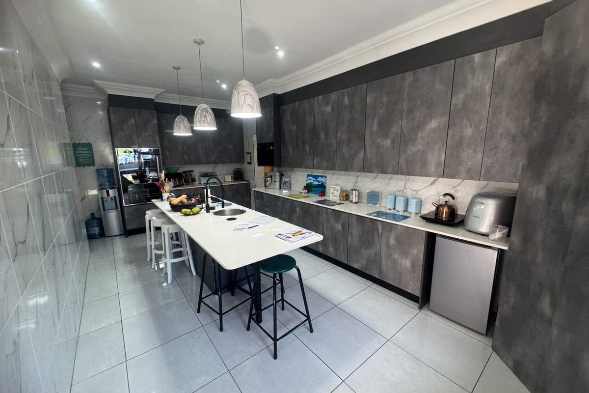 Large Family Home for Sale with Solar - Photo 4