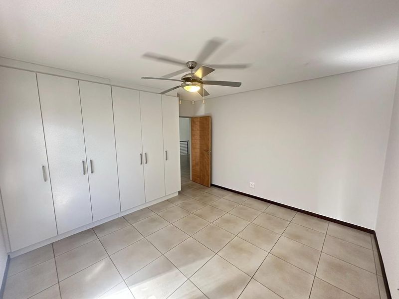 Duet Home in Suiderhof to let - Photo 5