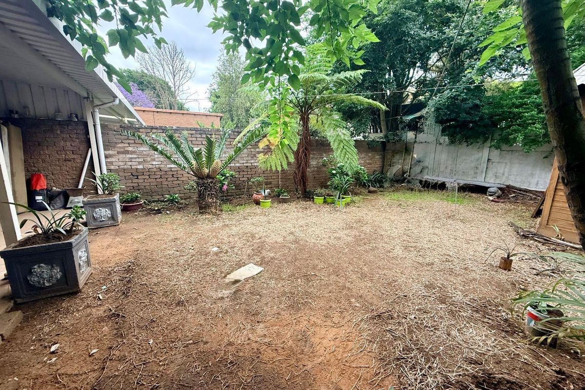 Beautiful 3 bedroom Townhouse for sale in Vryheid - Photo 2