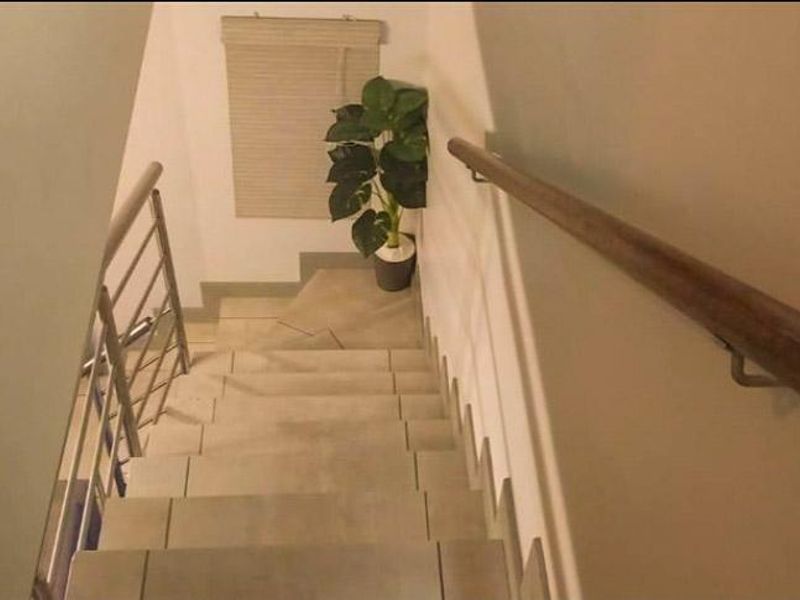 Stunning apartment In Summerset complex In midrand - Photo 4