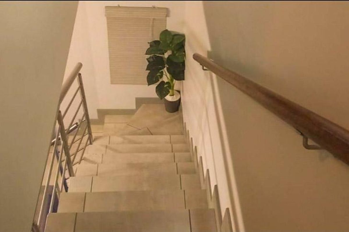 Stunning apartment In Summerset complex In midrand - Photo 4