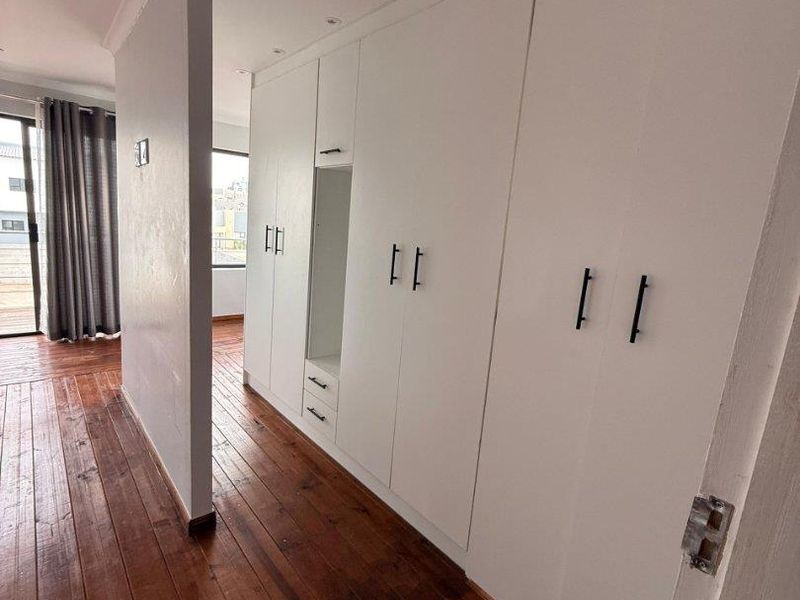 🌊MODERN 2 BEDROOM HOUSE FOR RENT | 📍DOLPHIN BEACH, WALVIS BAY ( Pelican Platz) - Photo 3