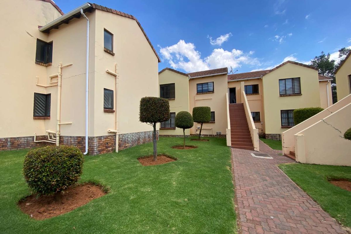 Stylish 2-Bed Lock-Up and Go - Photo 3