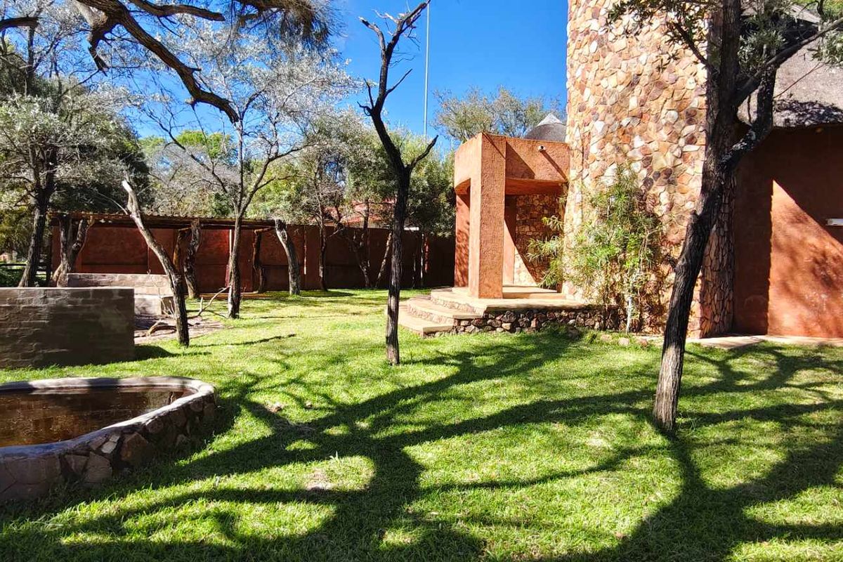 Experience a Unique African Retreat in the Heart of Leeupoort - Photo 2