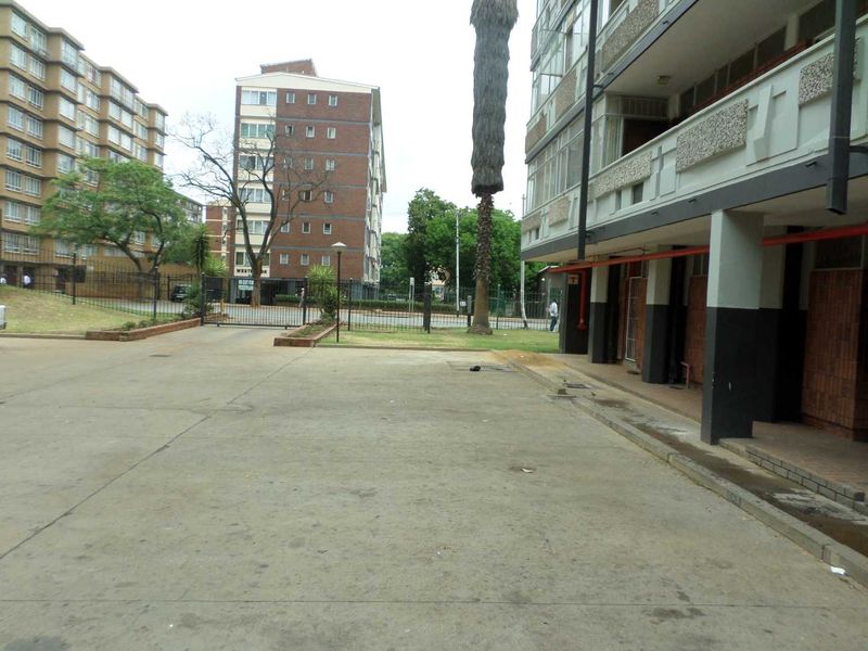 1 BEDROOM FLAT TO RENT IN SUNNYSIDE - Photo 4