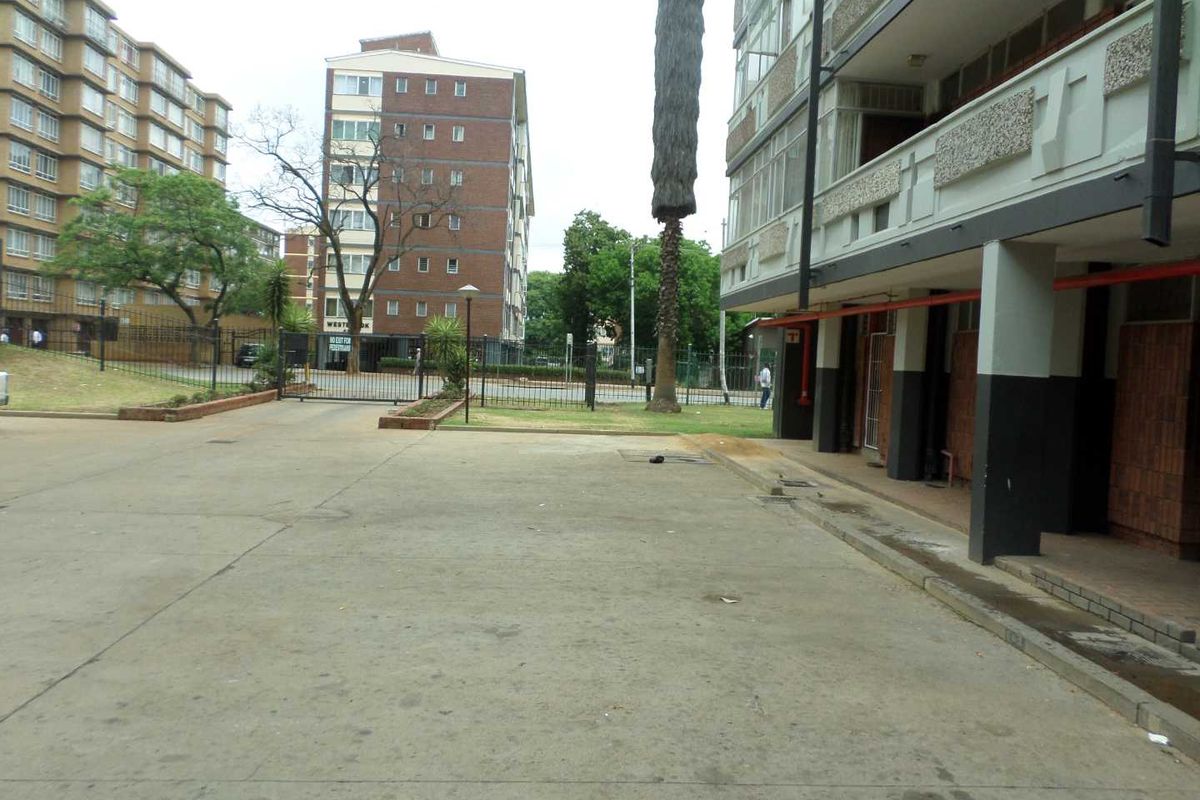 1 BEDROOM FLAT TO RENT IN SUNNYSIDE - Photo 4