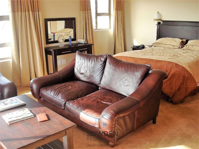 Luxury Mansion for sale Swakopmund Namibia,furniture included - Photo 2