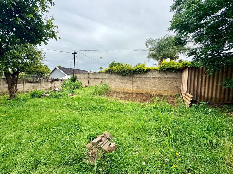 4 bedroom house for sale in Vryheid - Photo 2