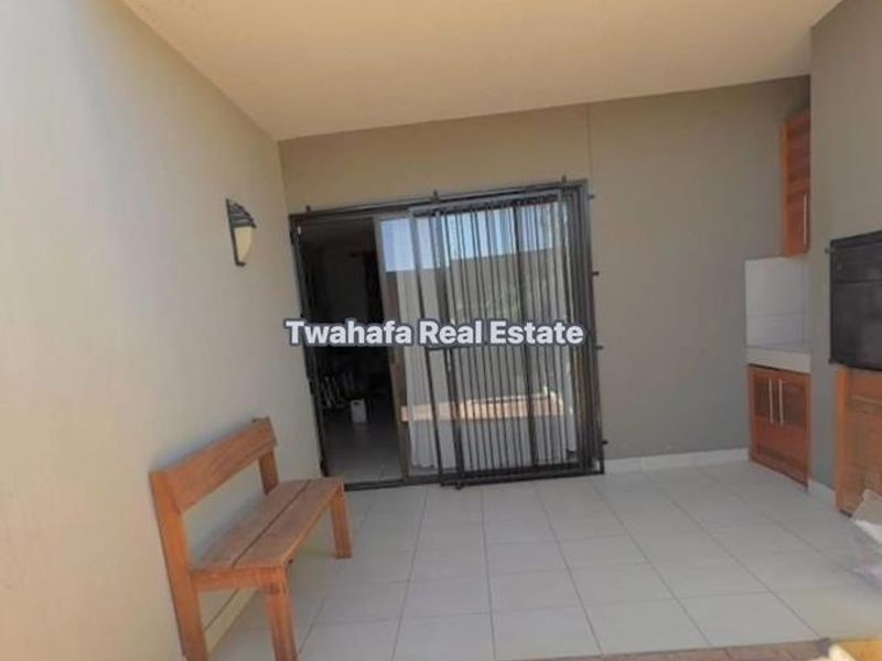 Ground floor Apartment - Photo 8