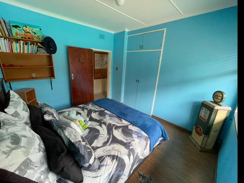 3 Bedroom home in Strathmore Park for sale - Photo 7