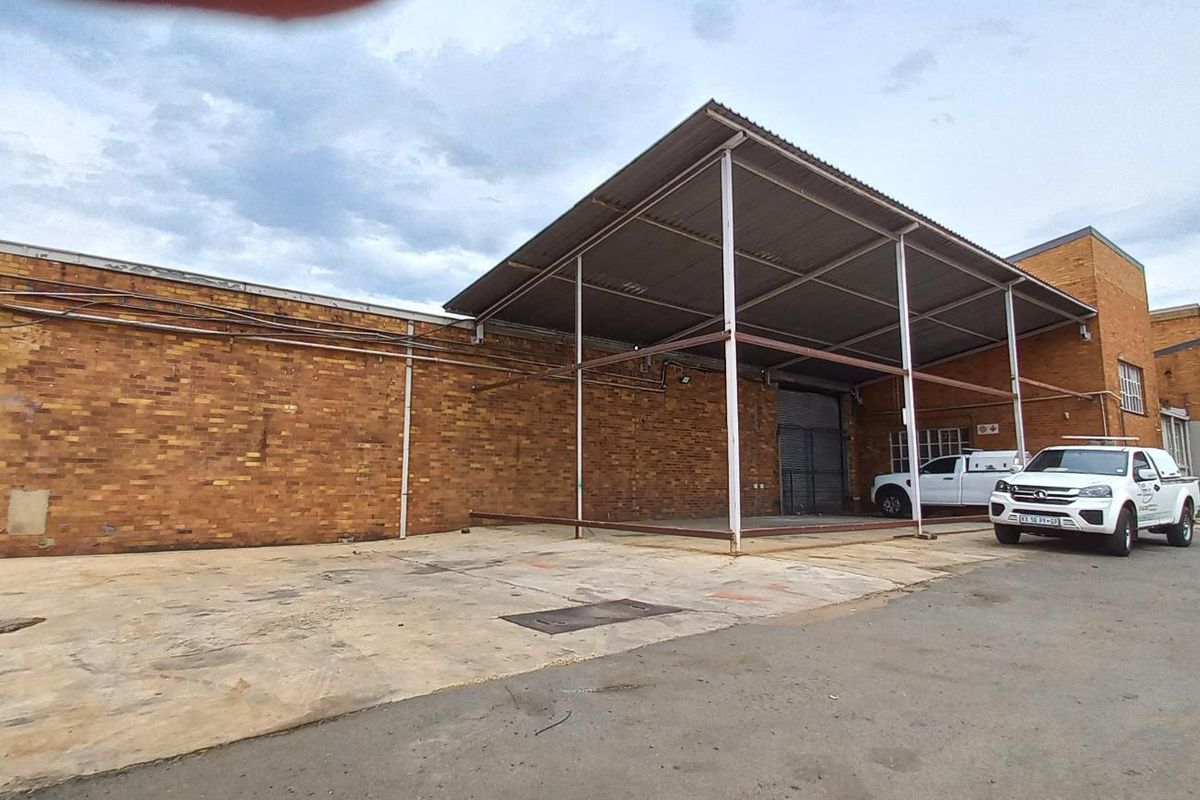 Multi-Tenanted Industrial Park For Sale | Anderbolt | R73,440,000 - Photo 4