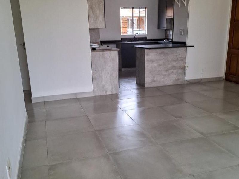 Newly Renovated 2-Bedroom Gem for Sale – Lee Park, Elarduspark, Pretoria - Photo 8