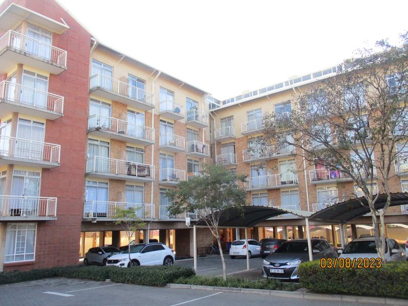 Hillcrest Boulevard II, 1 bedroom loft to rent - Photo 9