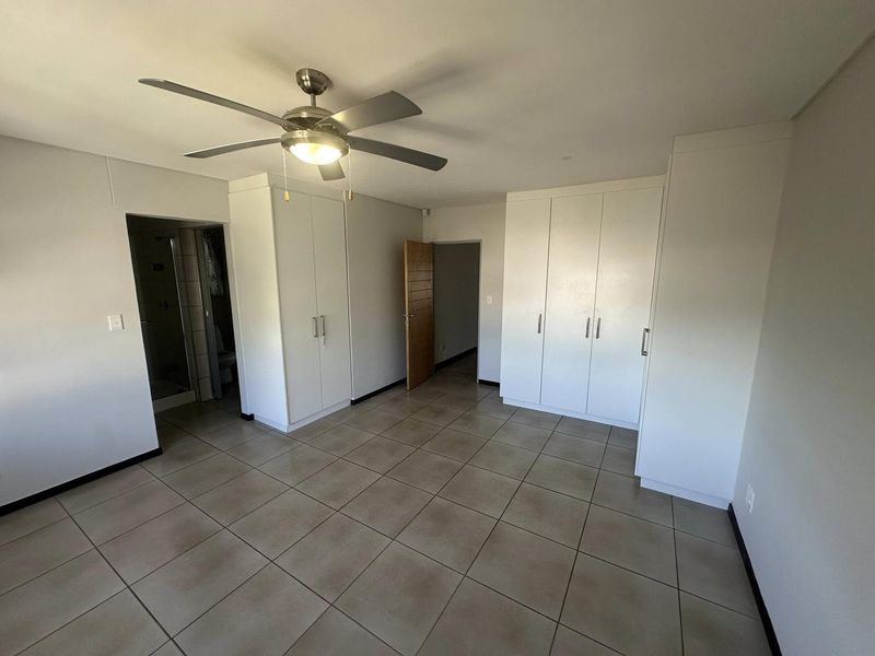 Duet Home in Suiderhof to let - Photo 8