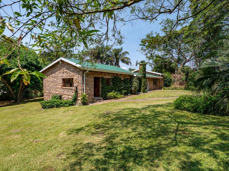 CHARMING STONE COTTAGE IN PRIME WATERFALL 1 WITH POOL! - Photo 2