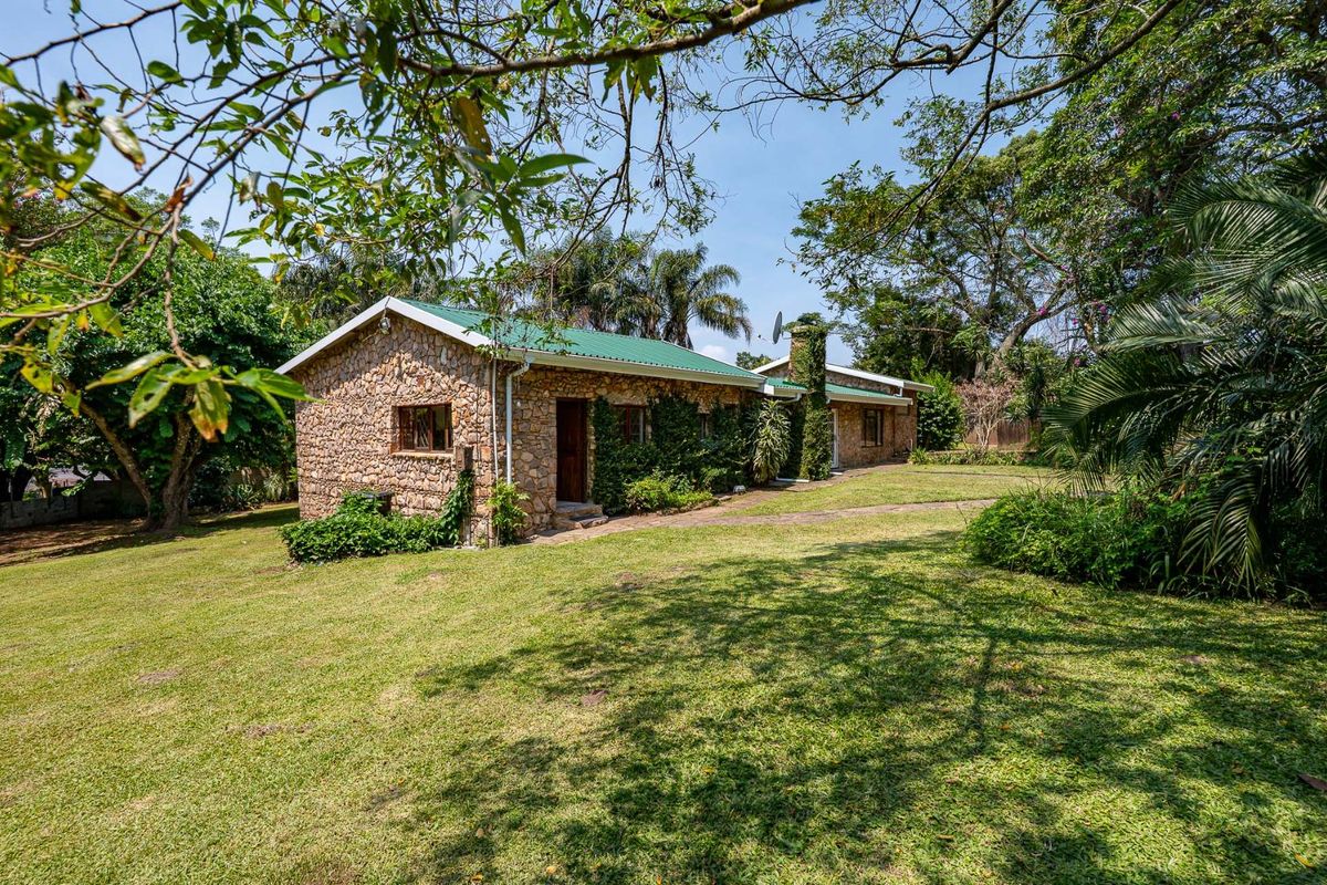 CHARMING STONE COTTAGE IN PRIME WATERFALL 1 WITH POOL! - Photo 2