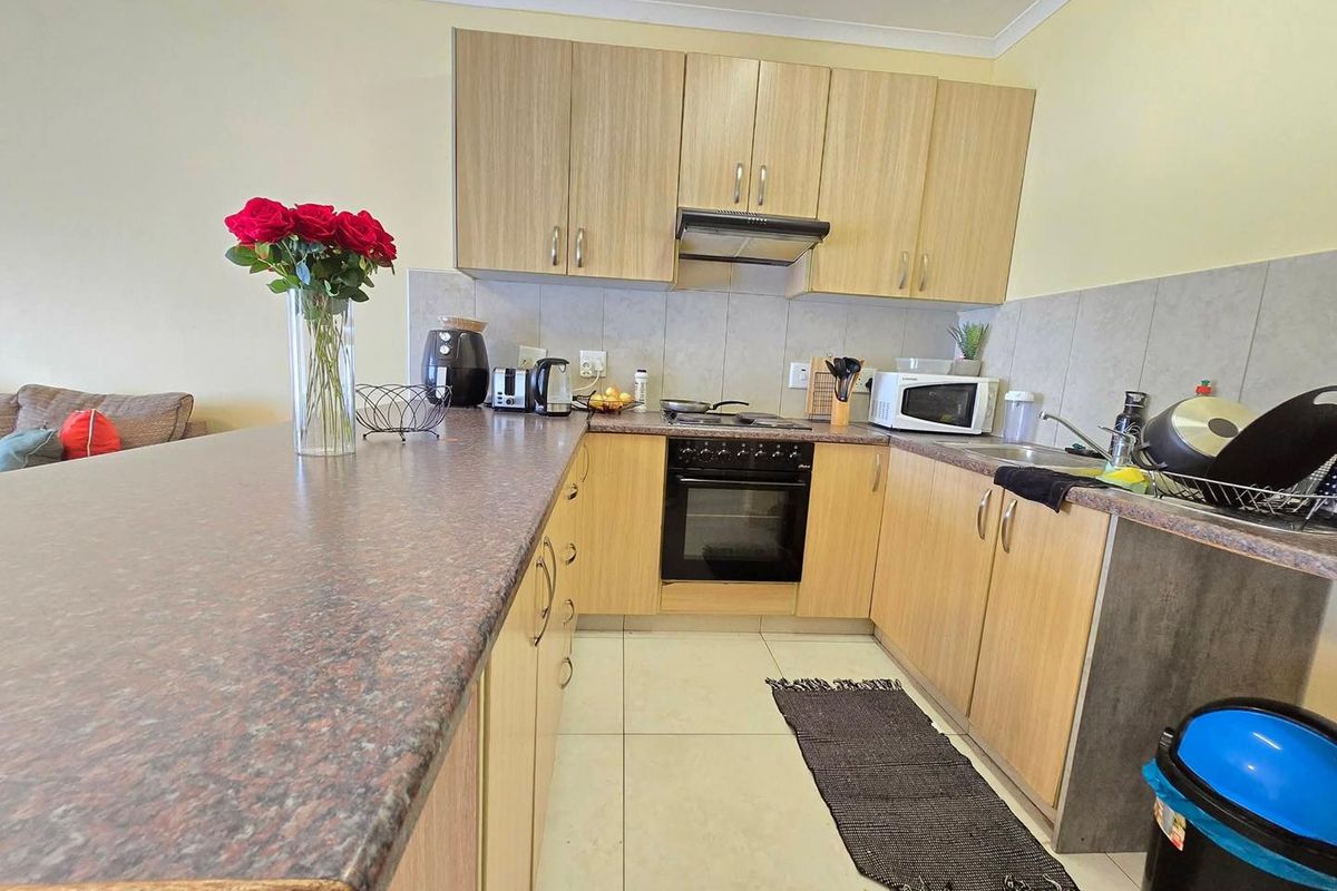 Flat Unit For Sale @ Edelweiss Heights - Photo 5