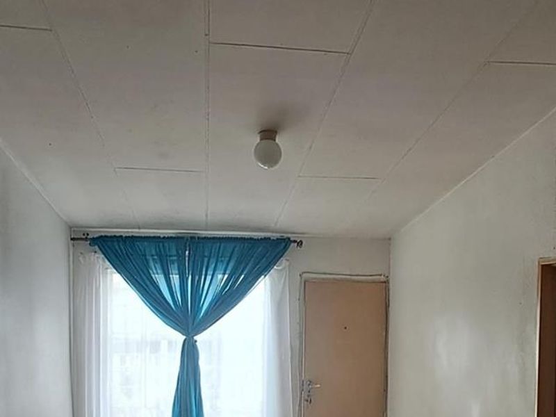 RIDGEWAY, LIONRIDGE - Photo 7