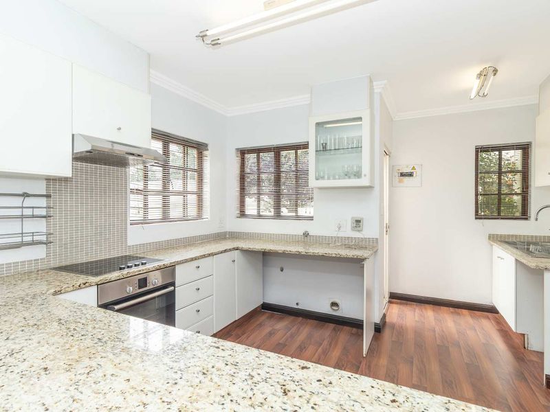 UNDER OFFER  Home in  quiet heart of Lonehill - Photo 3