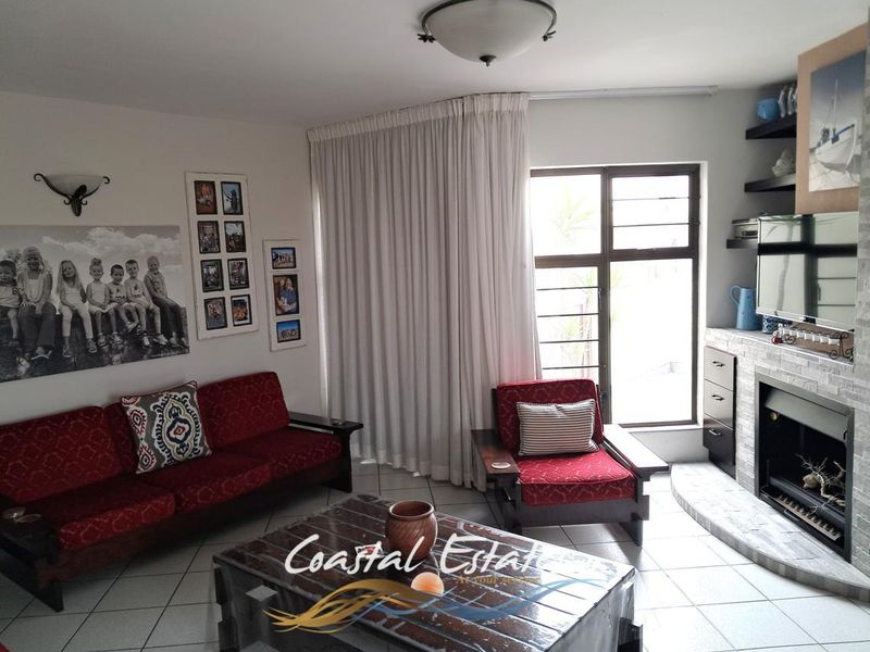 Charming 4-Bedroom Townhouse in Central Swakopmund - Photo 6