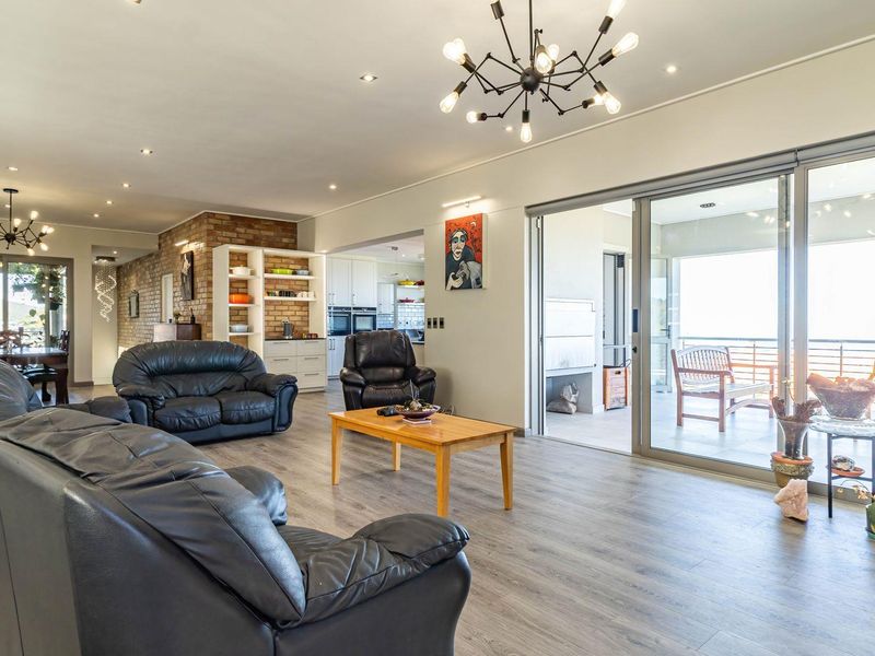 Breathtaking views, timeless elegance and Peaceful atmosphere - Photo 7