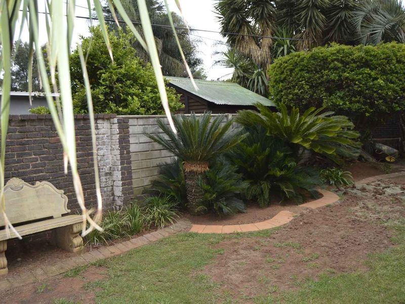 A Home That Tells Two Stories - Photo 10