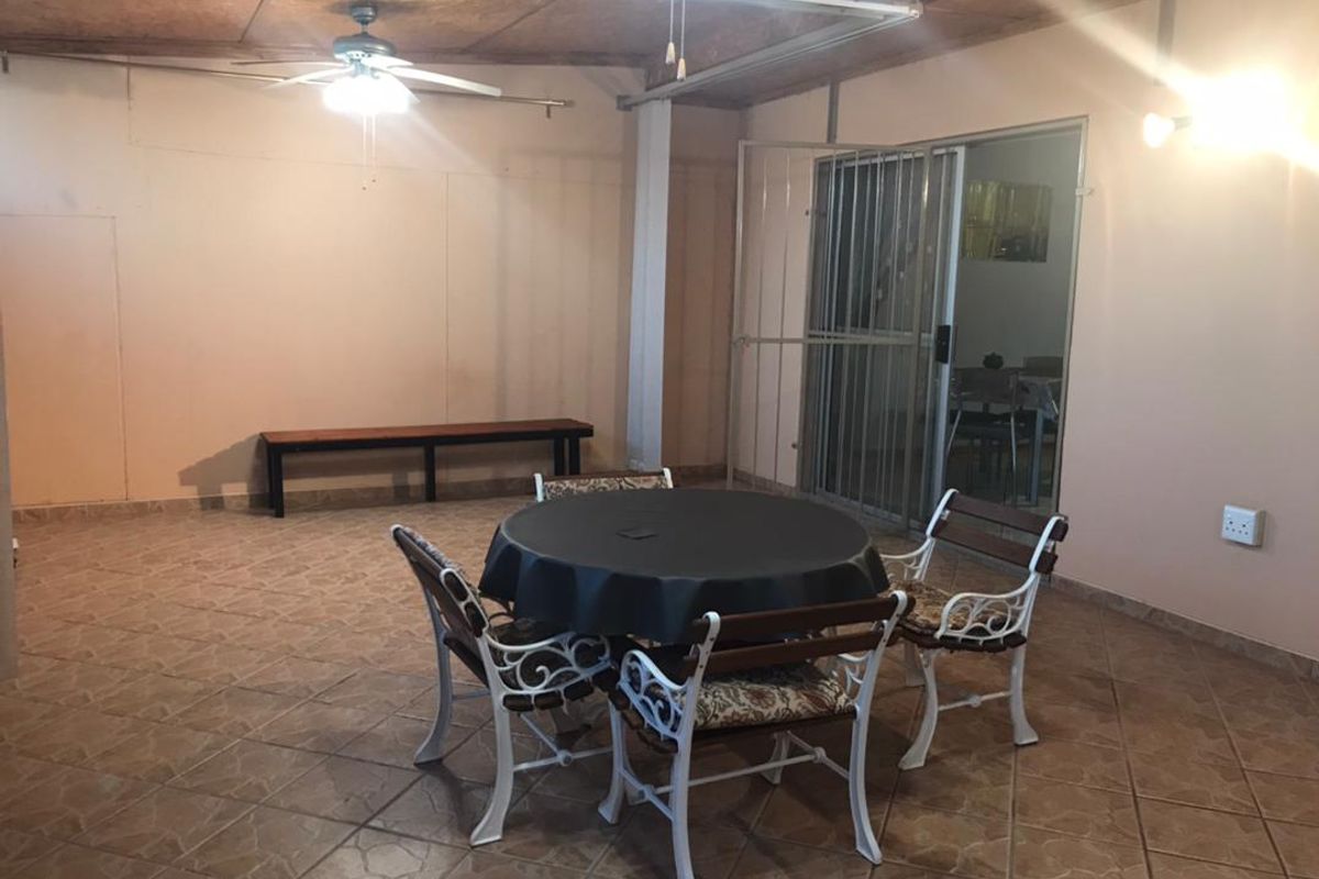 GORGEOUS AND SPACIOUS 2 BEDROOM UNIT FOR SALE IN MARIENTAL (JEANDRE AVENUE) - Photo 4