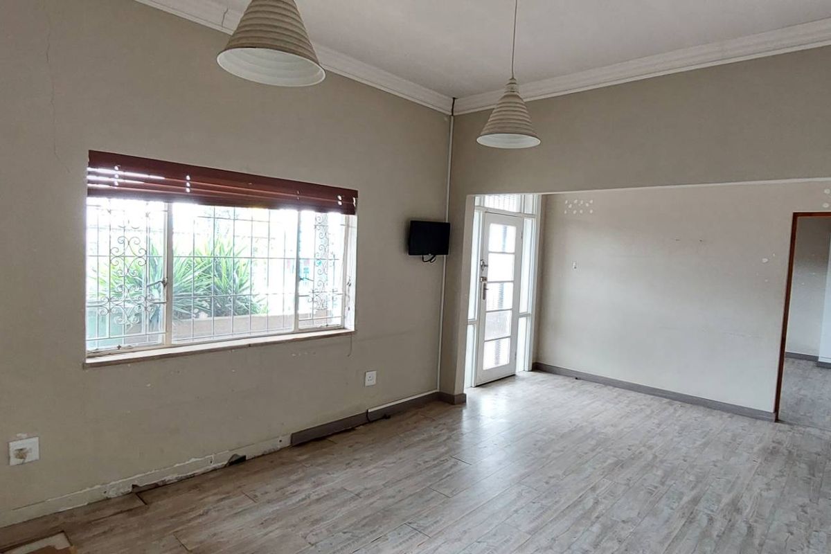 Ideal Office location - Photo 4