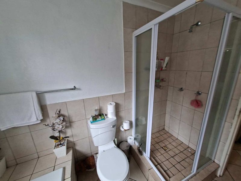 THE IDEAL LOCK UP AND GO - Photo 7