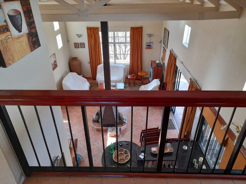 8 Sleeper House in Game Lodge - Photo 5