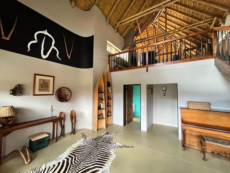 Explore the vast potential of our stunning Hunting Lodge & Cattle Farm! - Photo 5