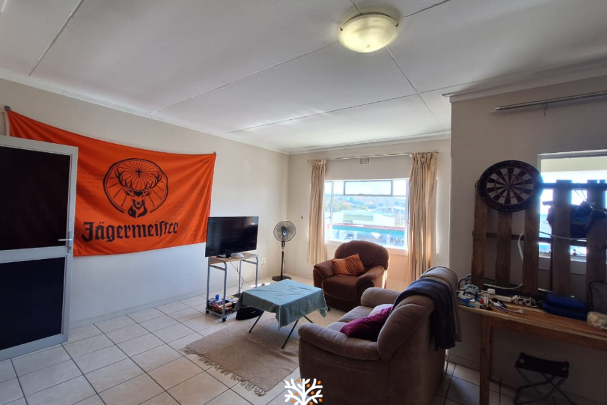 2-BEDROOM APARTMENT | KLEIN WINDHOEK, WINDHOEK - Photo 3