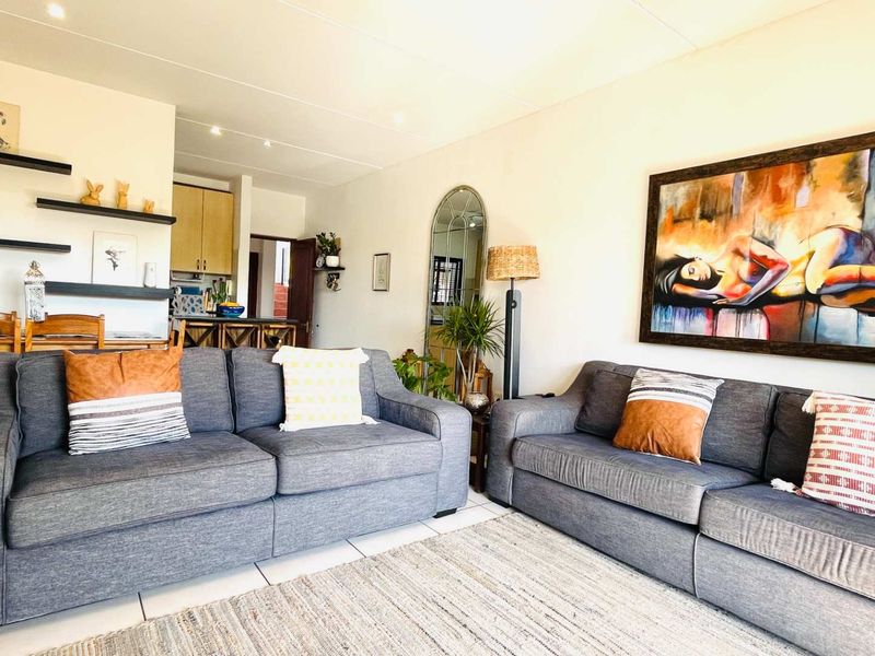 2 Bedroom Ground Floor Apartment for Rent in Paulshof - Photo 10