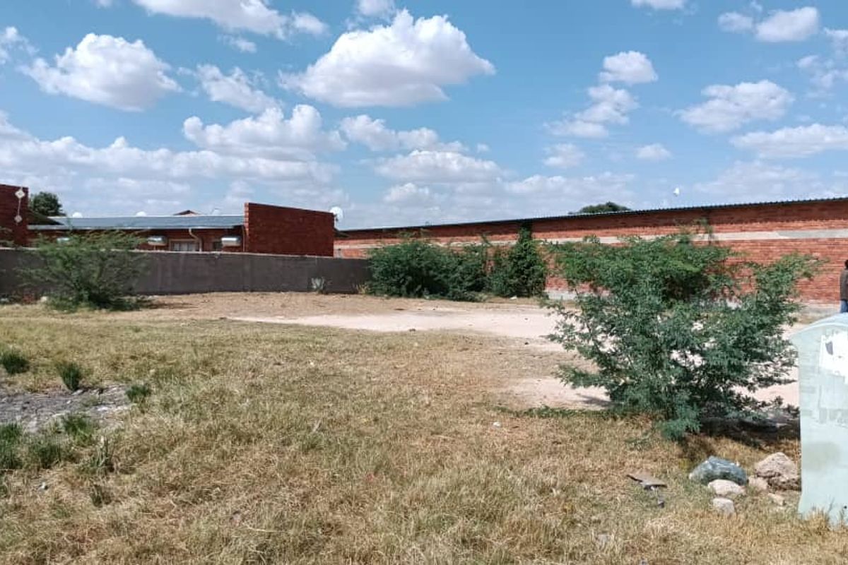 For Sale - Home Base Business Plot Outapi Ext 10 - Photo 2