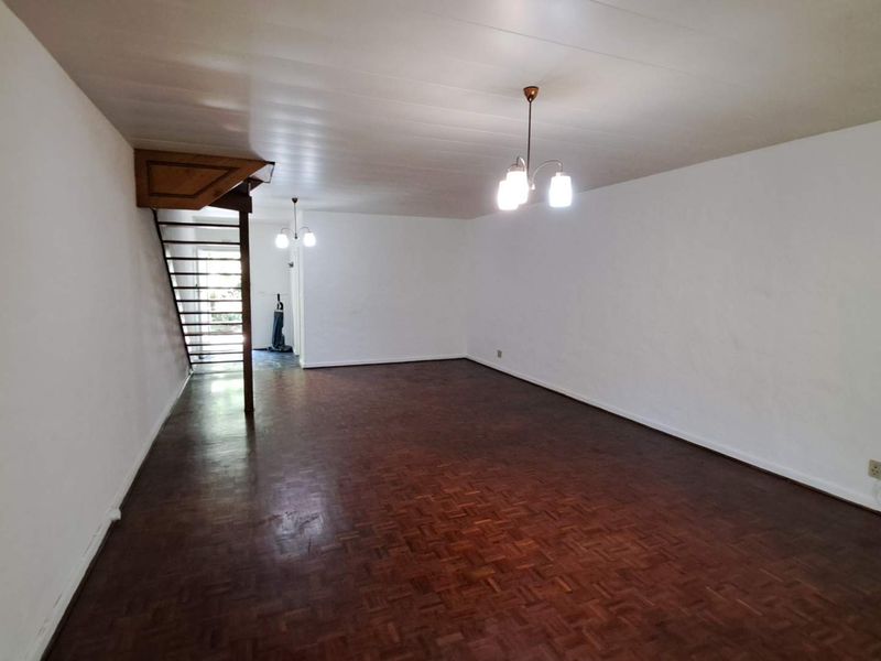 2 Bedrrom 1 Bathroom - Photo 4