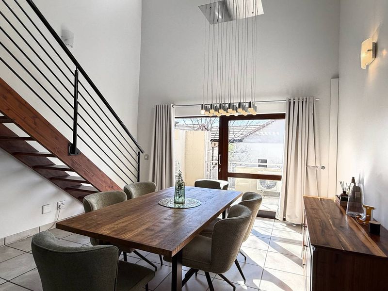 Calling All Investors! Stunning 3 Bedroom Loft in Excellent Estate - Photo 5