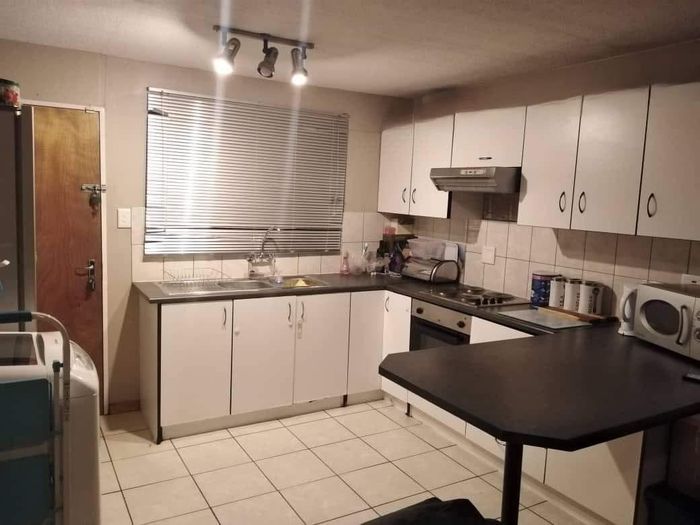 Property #2213559, Townhouse For Sale in Khomasdal