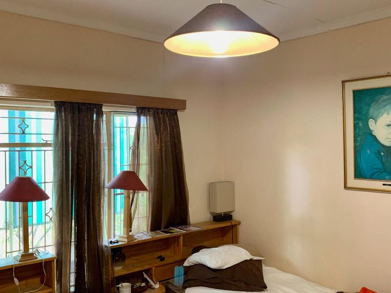 For Sale: Spacious 3-Bedroom House with Double Garage in Okahandja - Photo 10