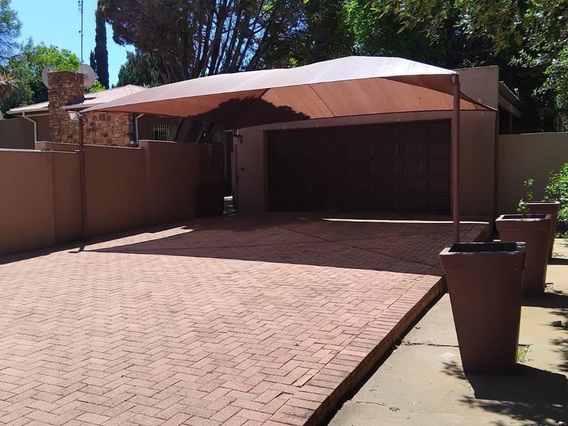 HOME AND GUEST HOUSE - Photo 3