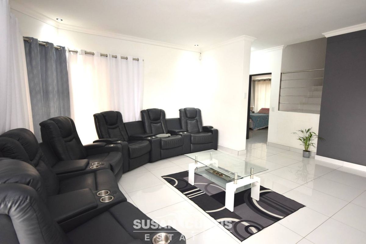 3 BEDROOM HOUSE IN OCEAN VIEW IS FOR SALE - Photo 3