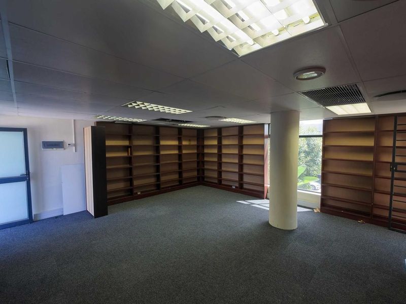 Office For Sale with Exclusive Balcony | The Quays, Century City - Photo 6