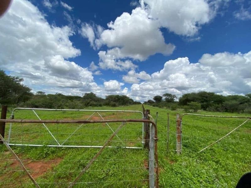 Hochfeld- For Sale- N$2 580 000 - Photo 2