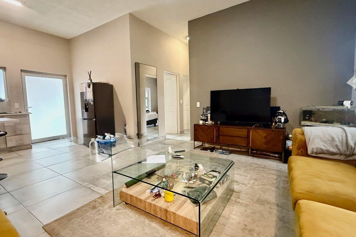 KLEIN WINDHOEK - NS1 520 000 - CLOSE TO AMENTIES! - Photo 3