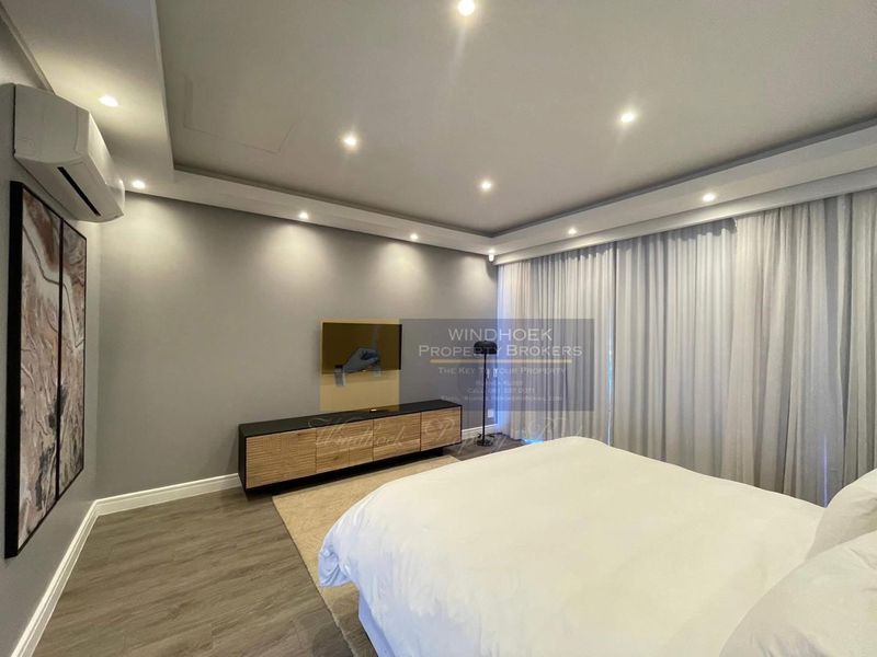 Upmarket FULLY FURNISH villa to Rent - Photo 5