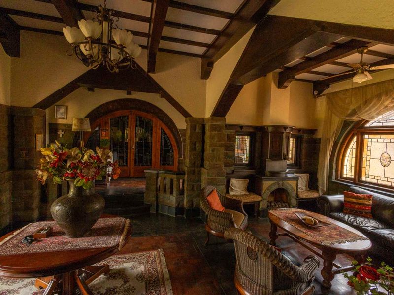 Secure Furnished Student Living in the Heart of Arcadia - Photo 4