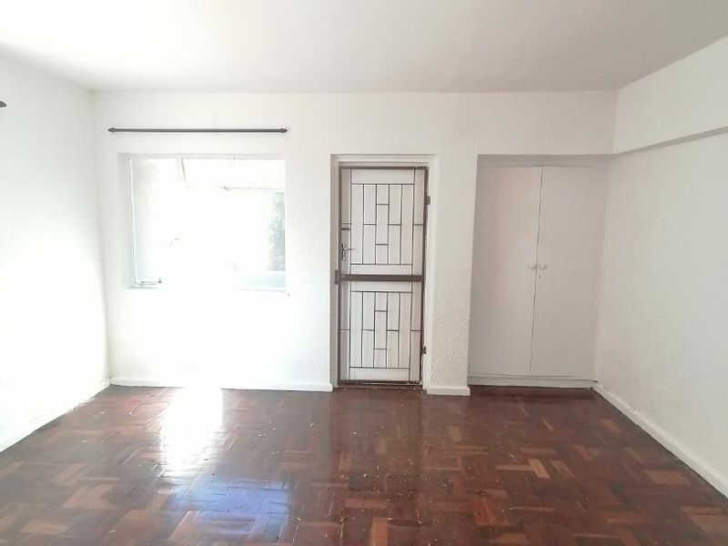Unfurnished 2-Bedroom To Rent in Vredehoek - Photo 7