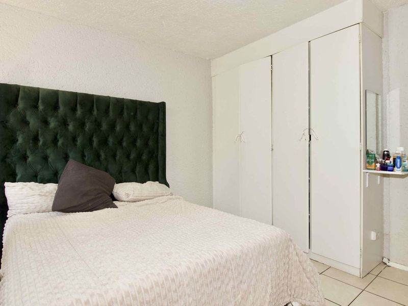 Ground Floor Apartment in a great location. - Photo 9