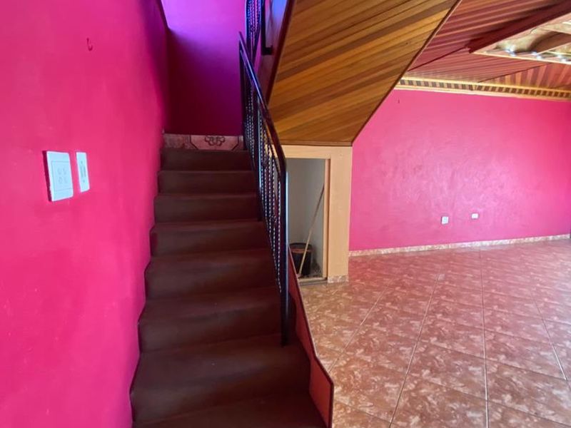 Two Bedroom Unit for Rent - Photo 7